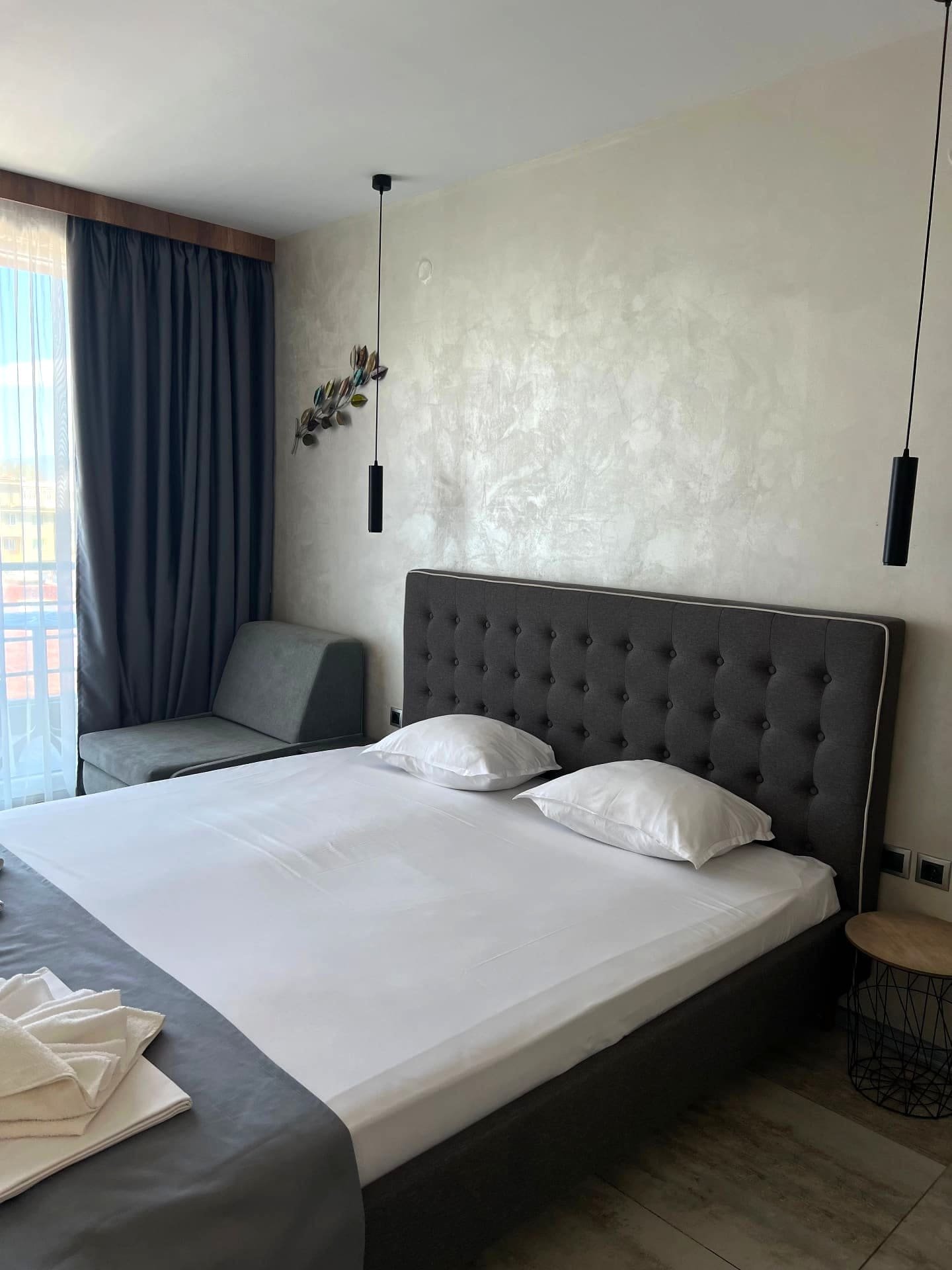 Двойна стая 2